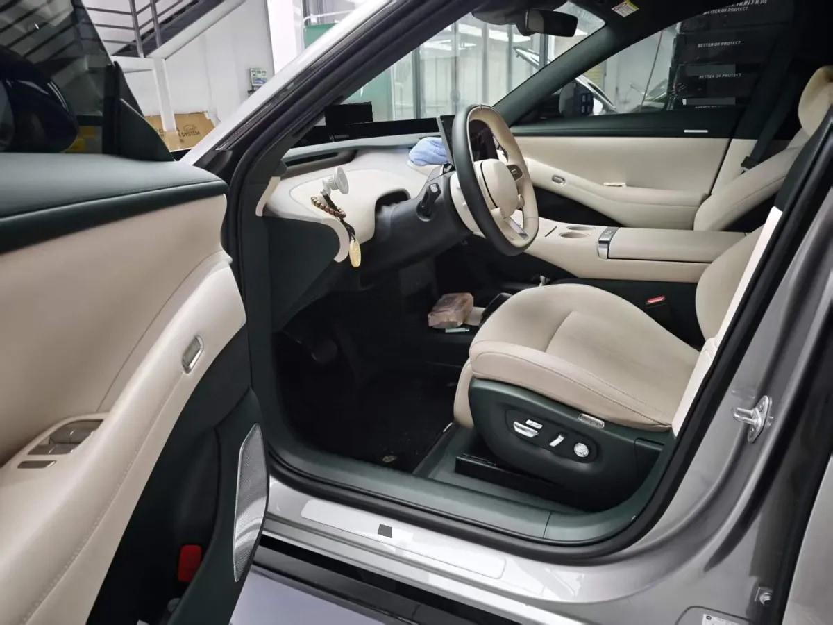 2025 Xiaomi YU7 BEV 96.3KWH 835km image 4