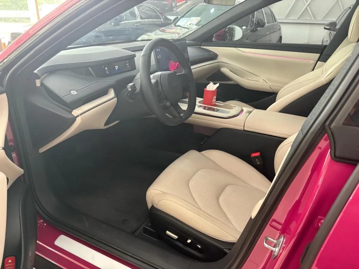 2024 Xiaomi SU7 BEV 73.6KWH image 4
