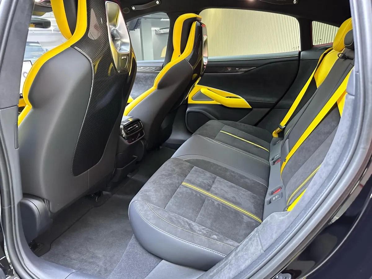 2025 Xiaomi SU7 Ultra BEV 93.7KWH image 4