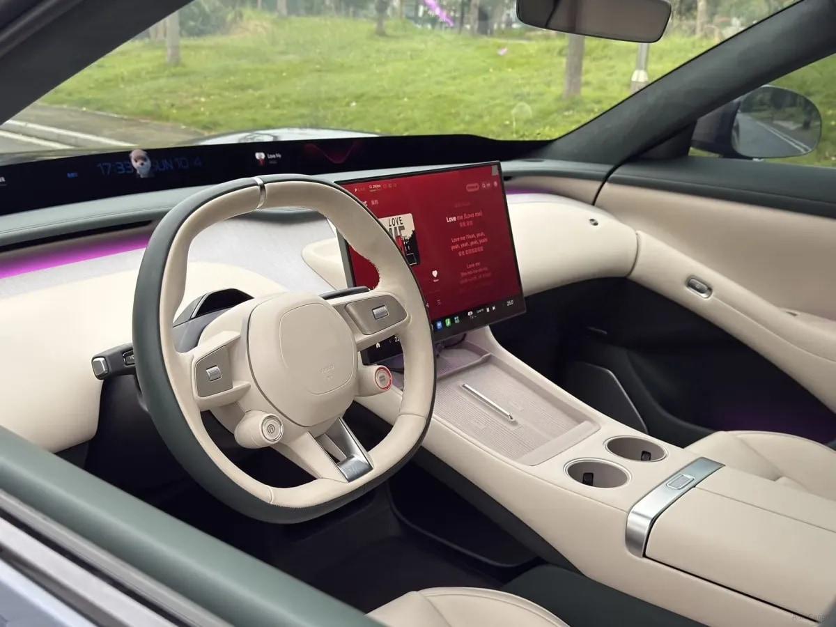2025 Xiaomi YU7 BEV 101.7KWH 760km image 4