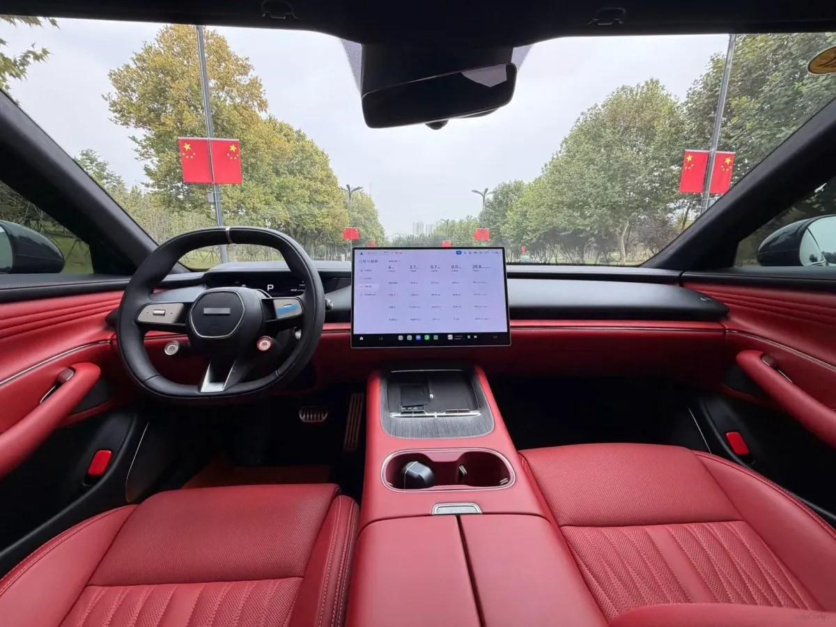 2026 Xiaomi SU7 BEV 101.7KWH 835km image 4