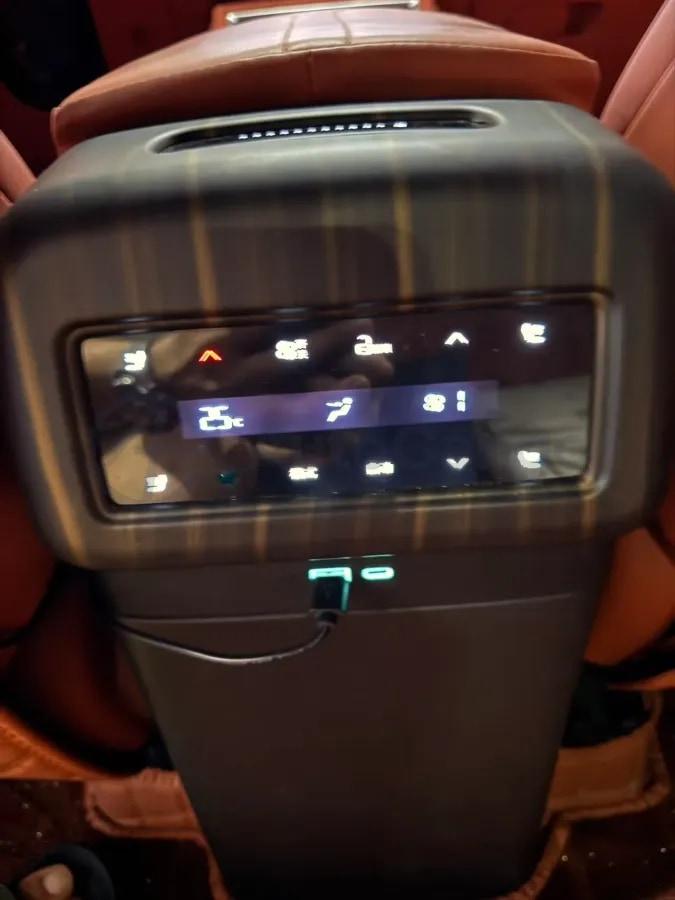 2025 BYD Tang L 1.5T 156HP L4 E-CVT PHEV 35.6KWH 200km image 4