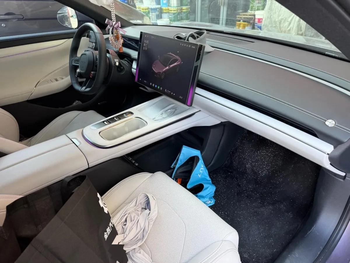 2024 Xiaomi SU7 BEV 73.6KWH 700km image 4