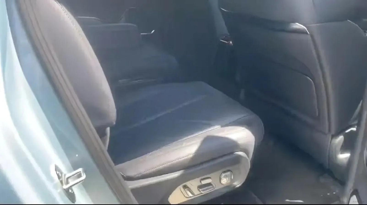 2025 Fang Cheng Bao Bao 8 2.0T 245HP L4 E-CVT PHEV 36.8KWH image 4
