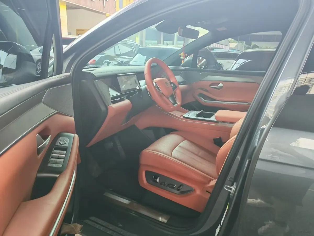 2025 BYD Tang L 1.5T 156HP L4 E-CVT PHEV 35.6KWH 200km image 4
