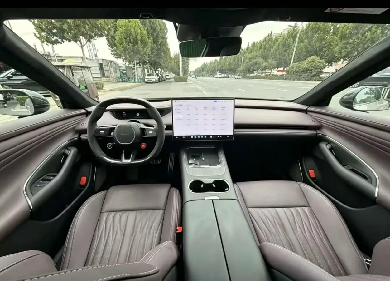 2026 Xiaomi SU7 BEV 101.7KWH 835km image 4