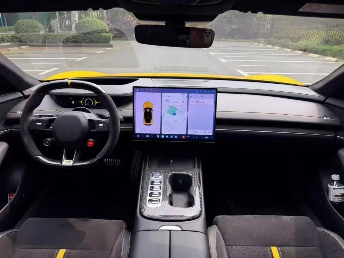 2025 Xiaomi SU7 Ultra BEV 93.7KWH 630km image 4
