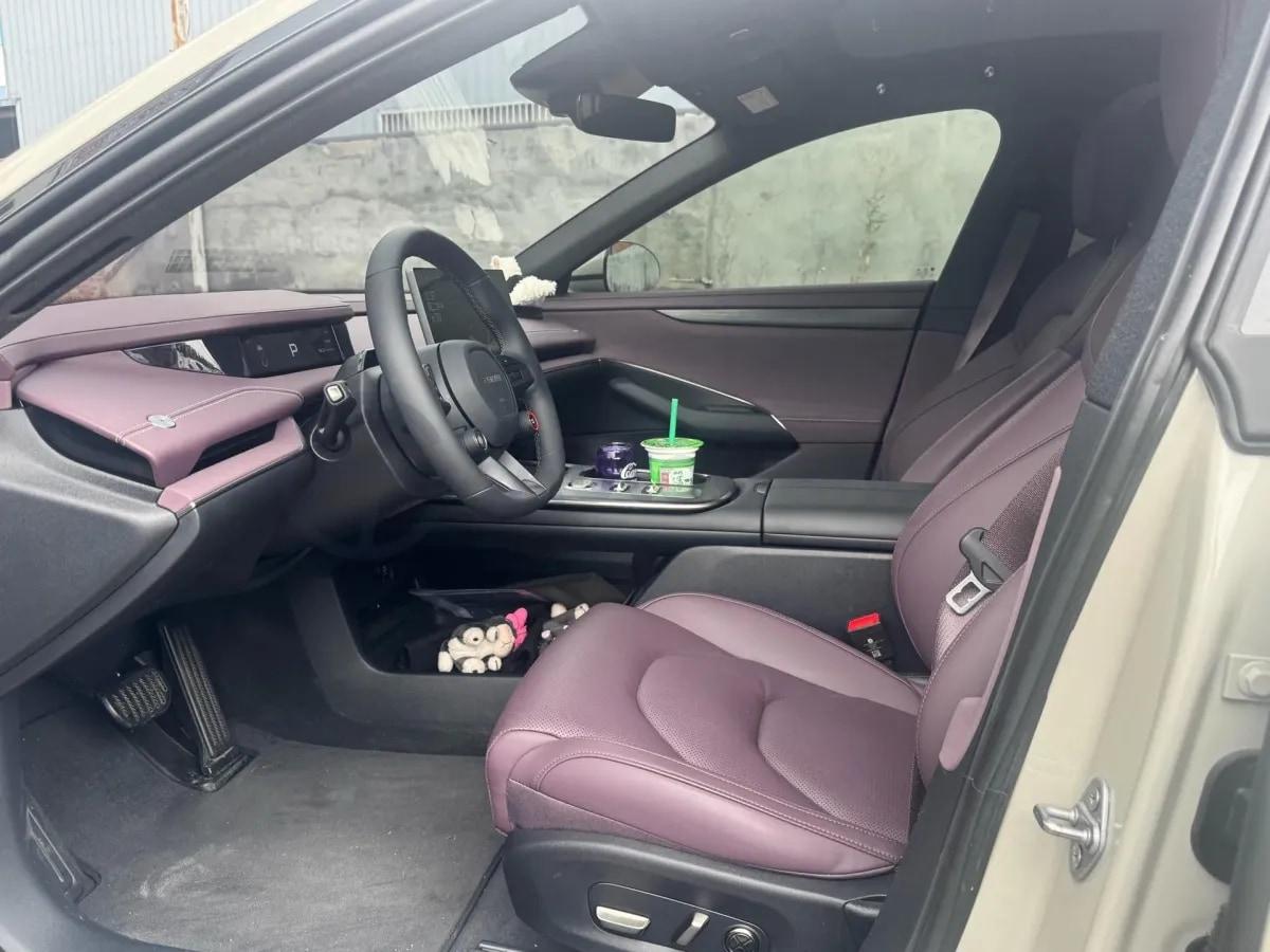 2024 Xiaomi SU7 BEV 73.6KWH image 4