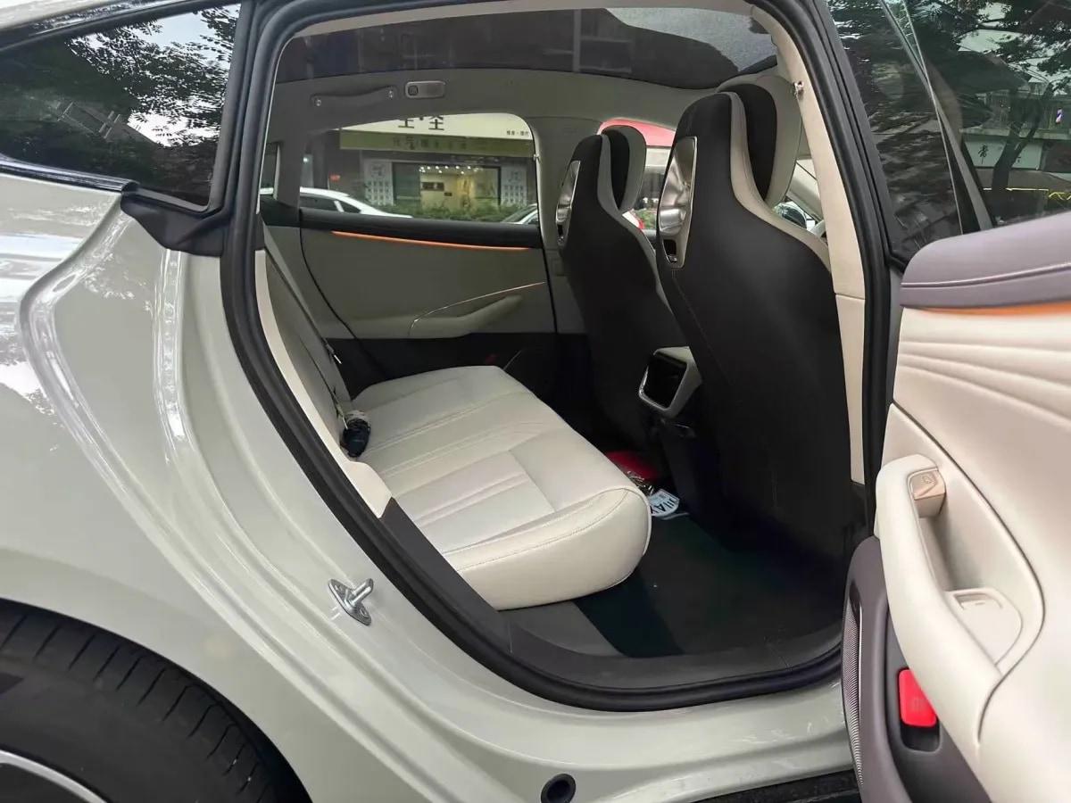 2026 Xiaomi SU7 BEV image 4