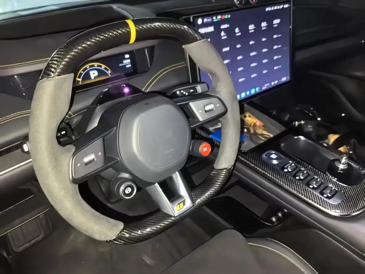 2025 Xiaomi SU7 Ultra BEV 93.7KWH 630km image 4