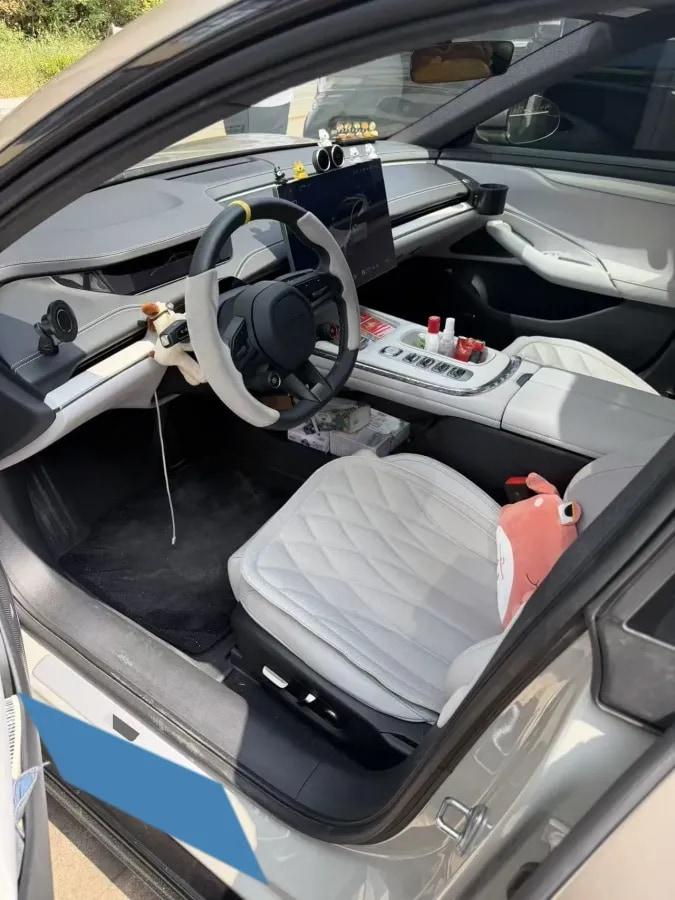 2024 Xiaomi SU7 BEV 94.3KWH image 4