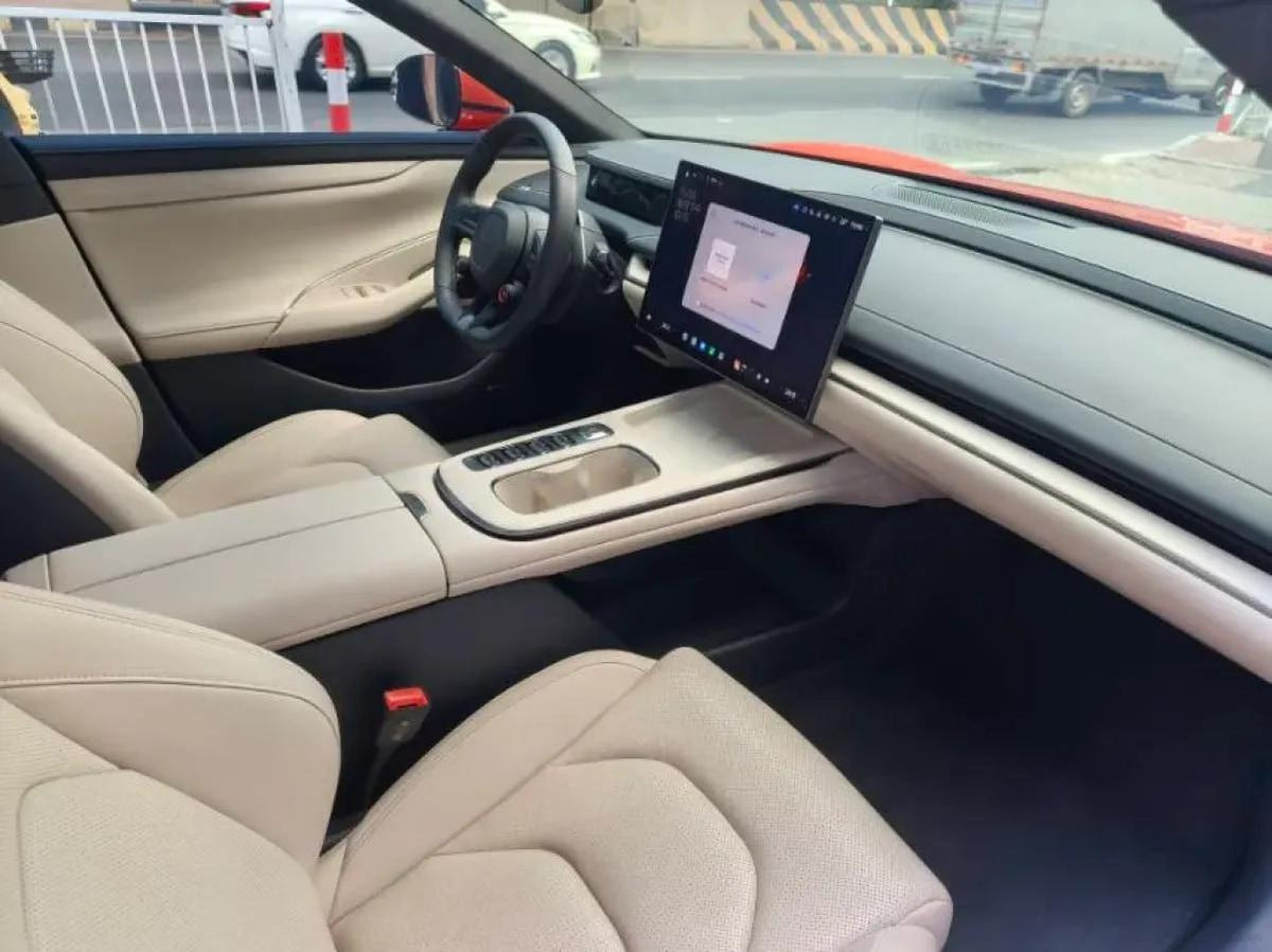 2024 Xiaomi SU7 BEV 94.3KWH 830km image 4