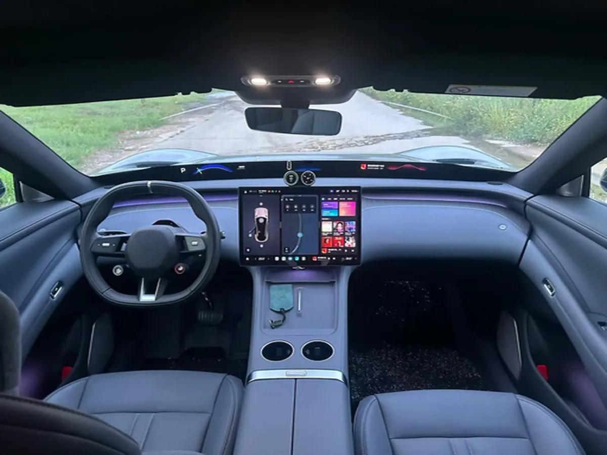 2025 Xiaomi YU7 BEV 96.3KWH 835km image 4