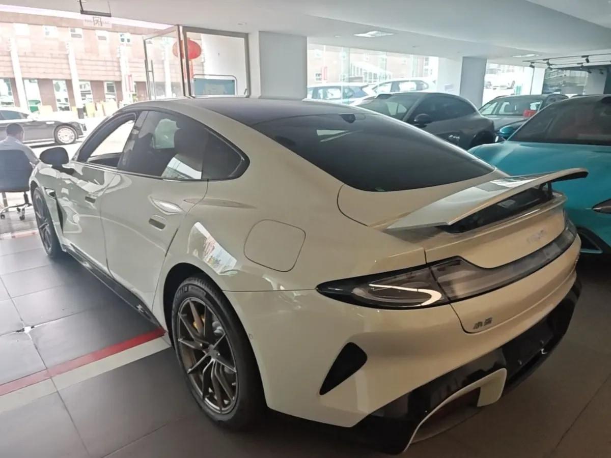 2024 Xiaomi SU7 BEV 101KWH 800km image 4
