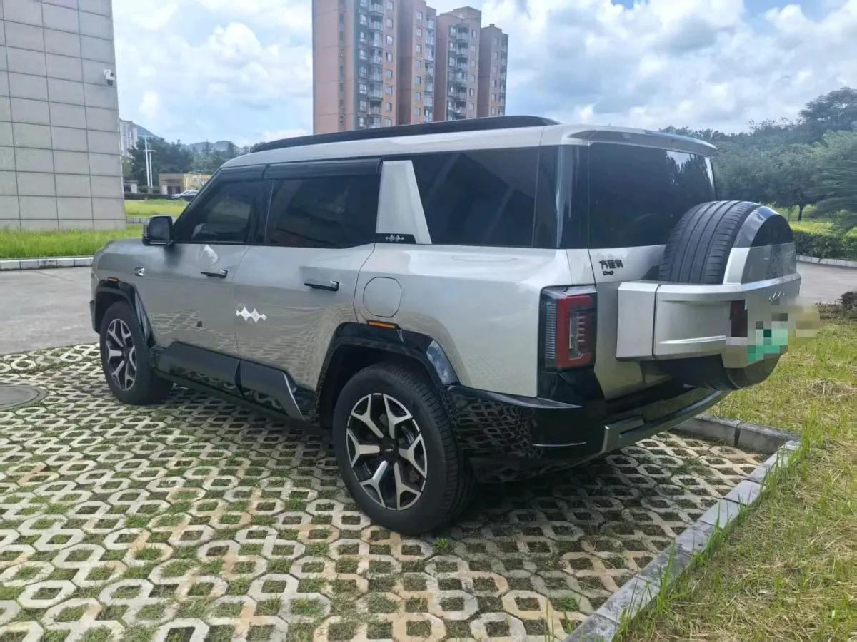 2025 FangChengBao Bao 8 2.0T 245HP L4 E-CVT PHEV 36.8KWH image 4