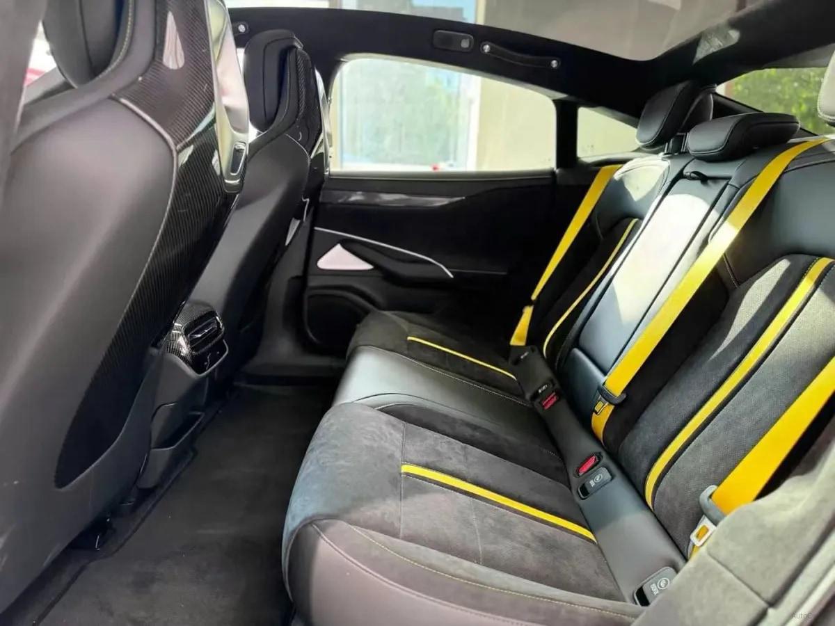 2025 Xiaomi SU7 Ultra BEV 93.7KWH 630km image 4