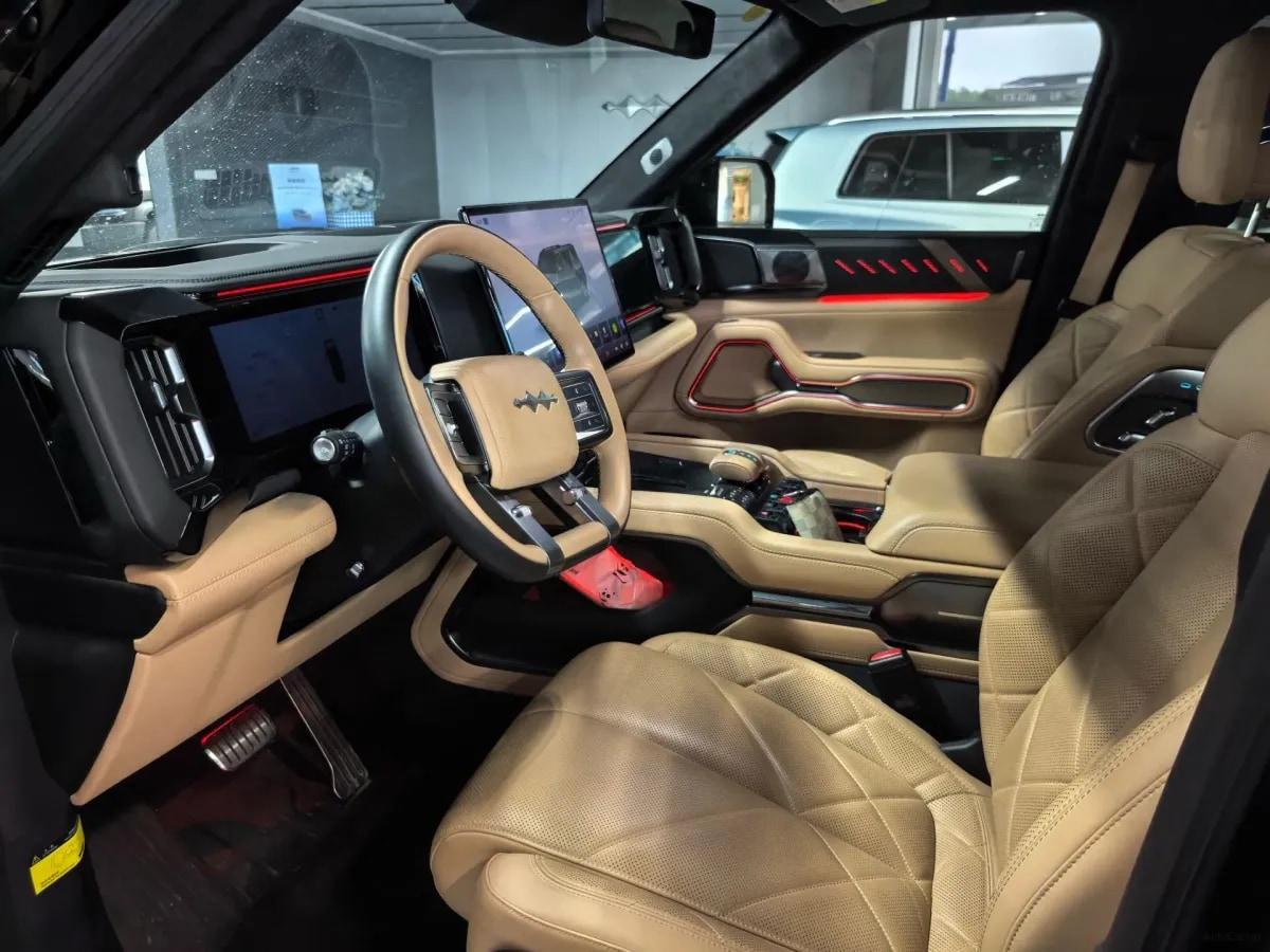 2025 Fang Cheng Bao Bao 8 2.0T 245HP L4 E-CVT PHEV 36.8KWH image 4