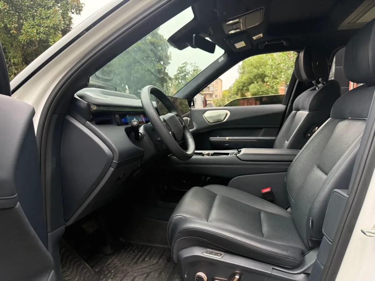 2025 LYNK&CO 900 2.0T 254HP L4 3DHT PHEV 52.38KWH 280km image 4