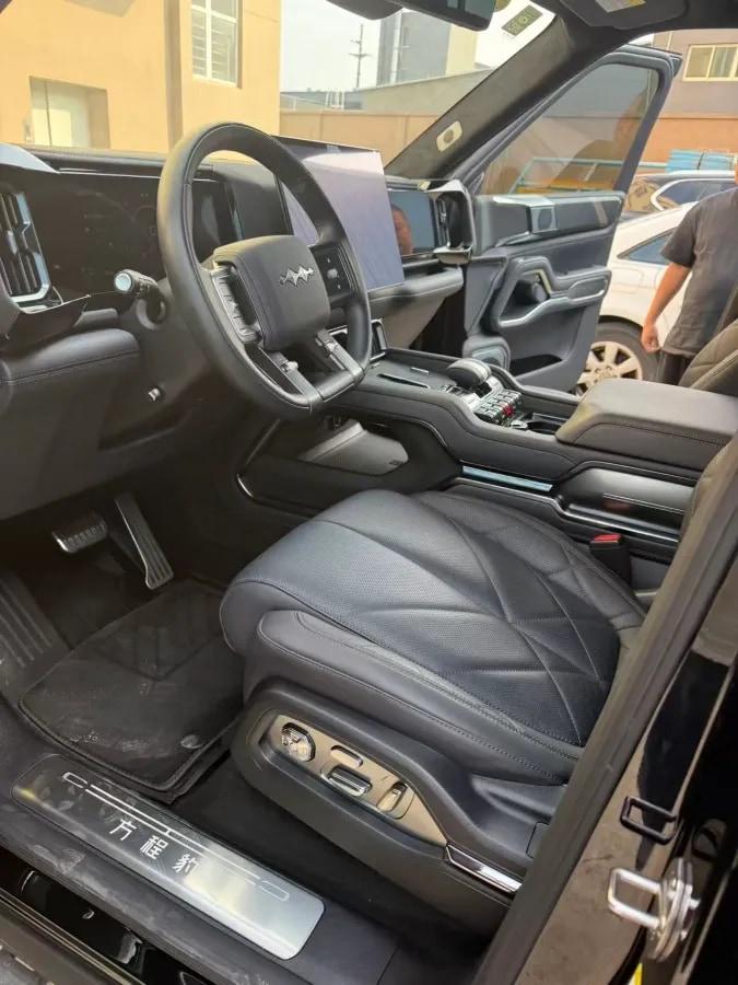 2025 Fang Cheng Bao Bao 8 2.0T 245HP L4 E-CVT PHEV 36.8KWH image 4