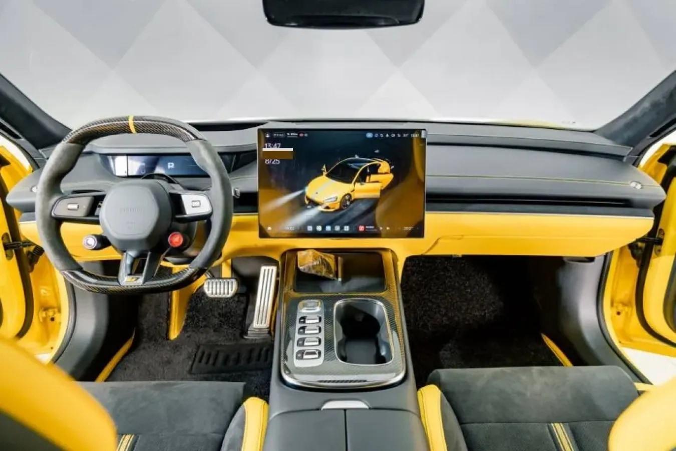 2025 Xiaomi SU7 Ultra BEV 93.7KWH 630km image 4