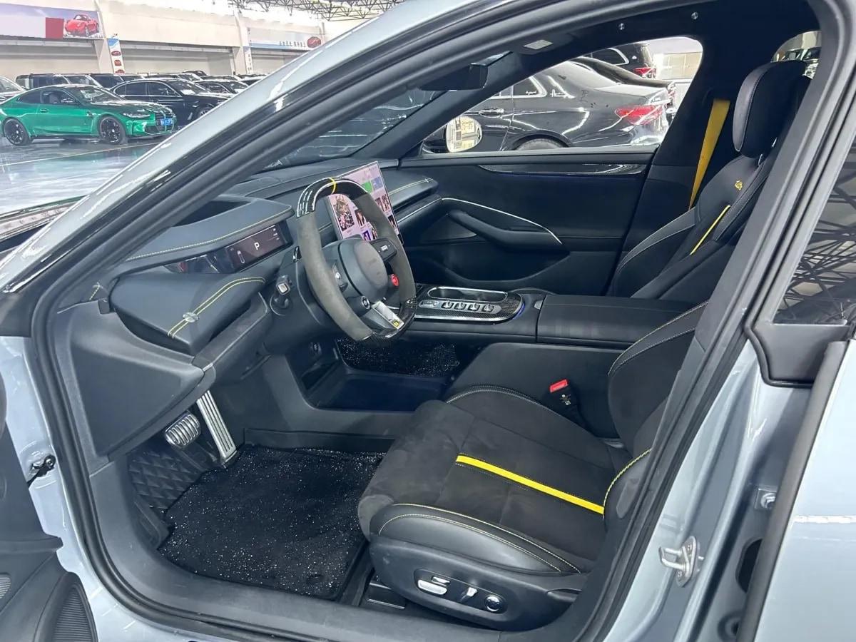 2025 Xiaomi SU7 Ultra BEV 93.7KWH 630km image 4