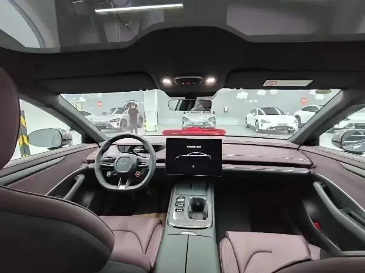2024 Xiaomi SU7 BEV 73.6KWH image 4