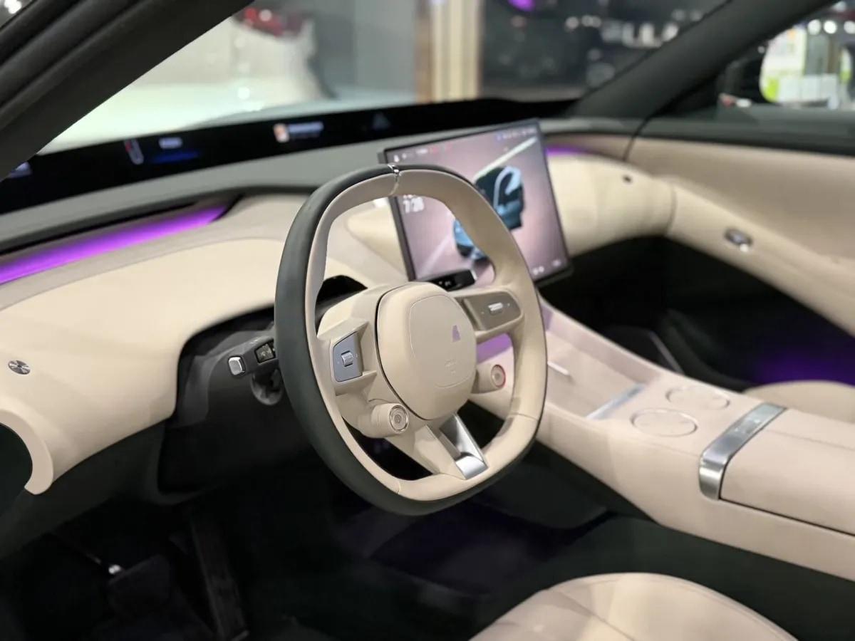 2025 Xiaomi YU7 BEV 96.3KWH image 4