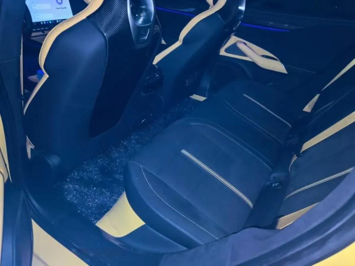2025 Xiaomi SU7 Ultra BEV 93.7KWH 630km image 4