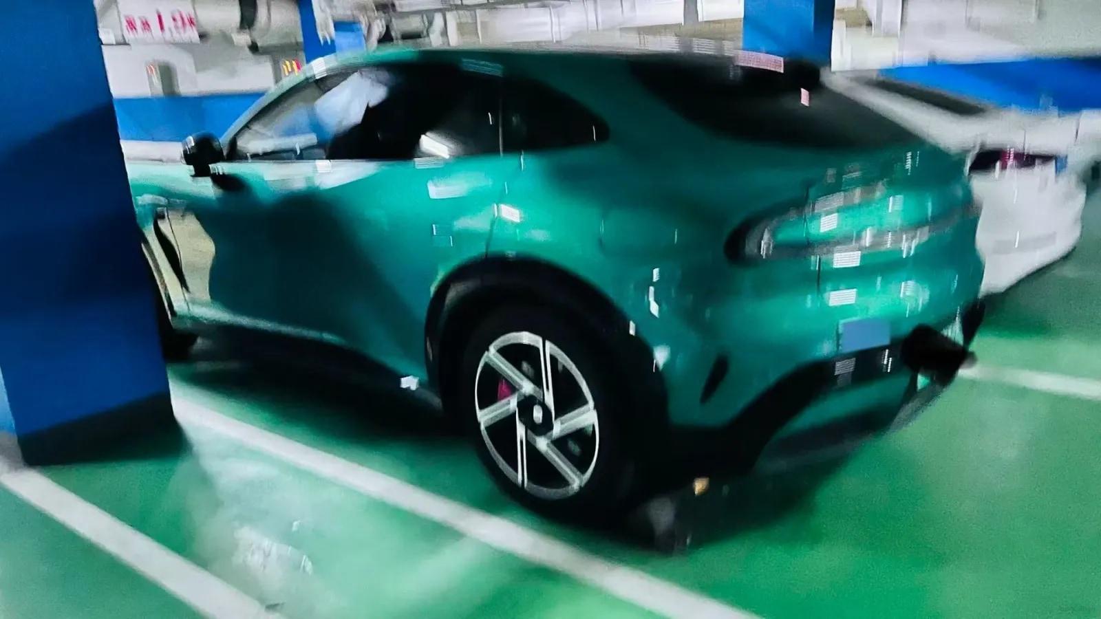 2025 Xiaomi YU7 BEV 101.7KWH image 4