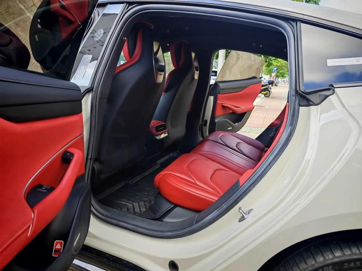2024 Xiaomi SU7 BEV 73.6KWH 700km image 4