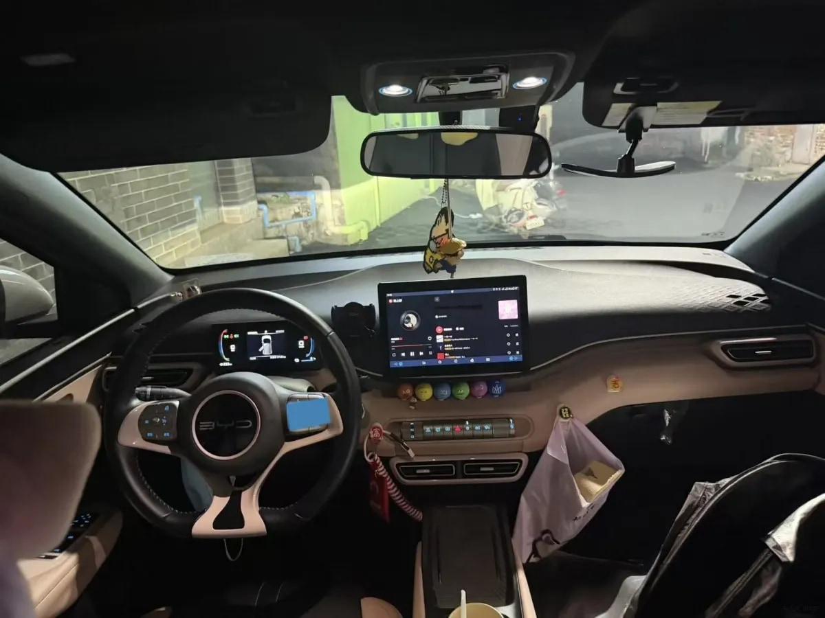 2024 BYD Seagull BEV 30.08KWH 305km image 4
