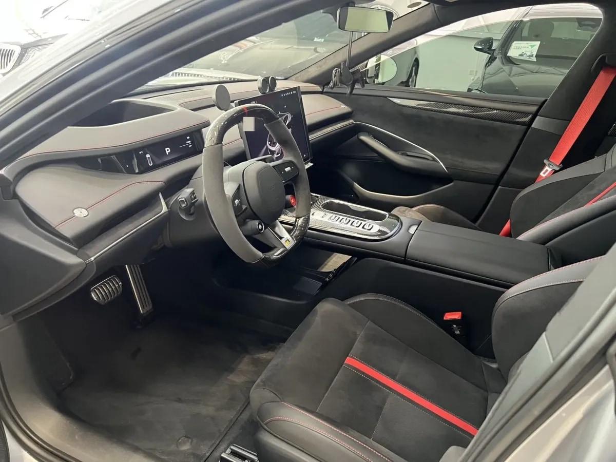 2025 Xiaomi SU7 Ultra BEV 93.7KWH 630km image 4