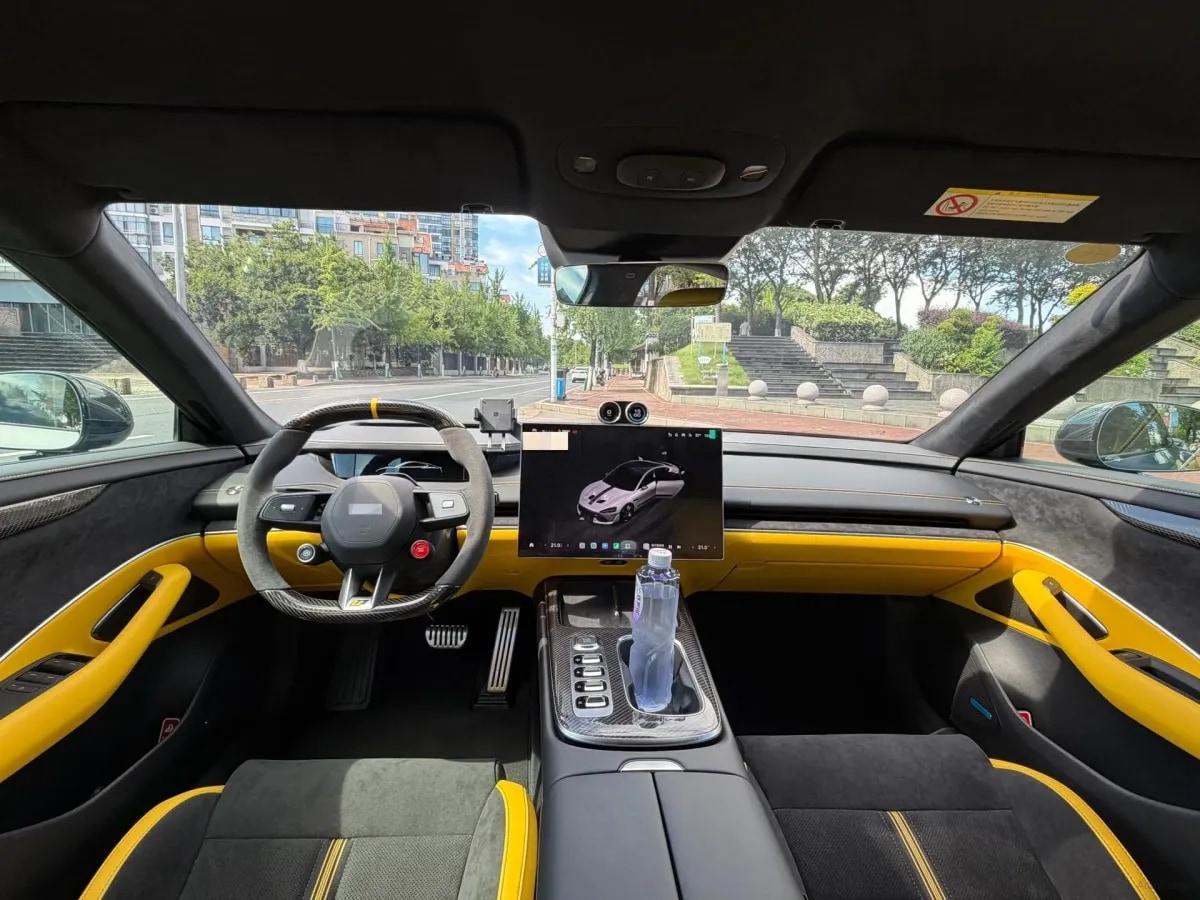 2025 Xiaomi SU7 Ultra BEV 93.7KWH image 4