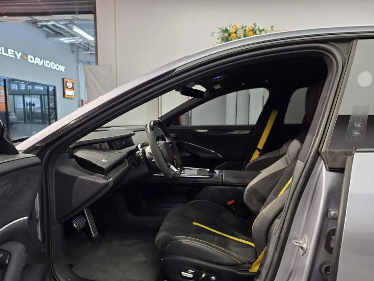 2025 Xiaomi SU7 Ultra BEV 93.7KWH 630km image 4