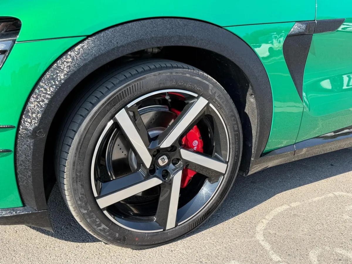 2025 Xiaomi YU7 BEV 101.7KWH image 4