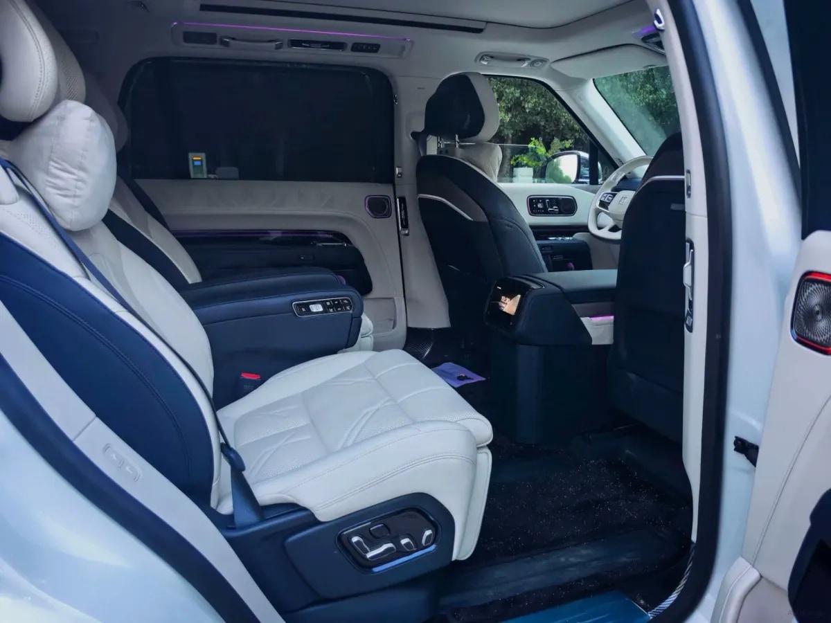2025 Zeekr 9X 2.0T 279HP L4 1DHT PHEV 70KWH 355km image 4