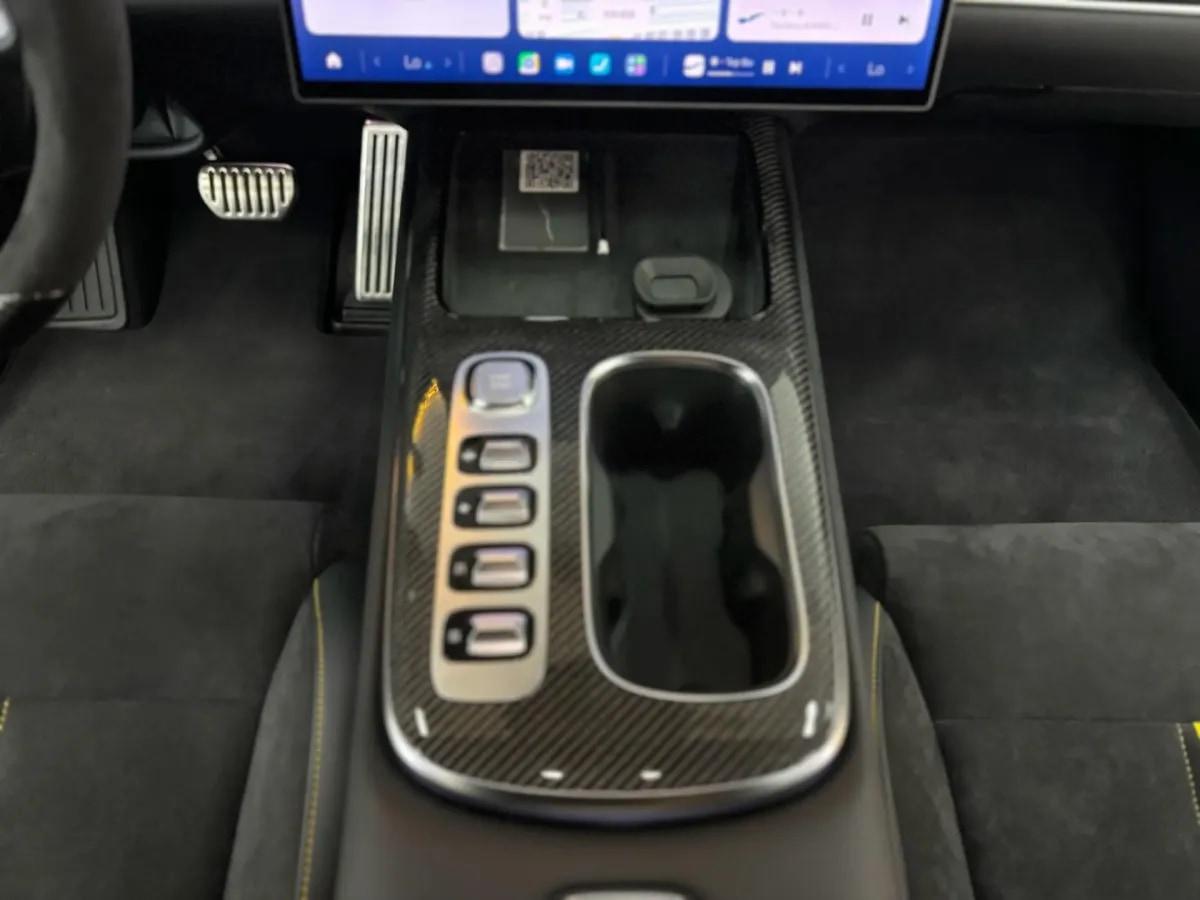 2025 Xiaomi SU7 Ultra BEV 93.7KWH image 4