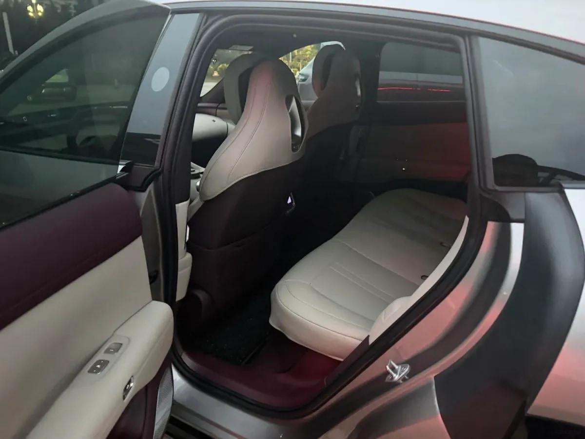 2025 Xiaomi YU7 BEV 96.3KWH 835km image 4
