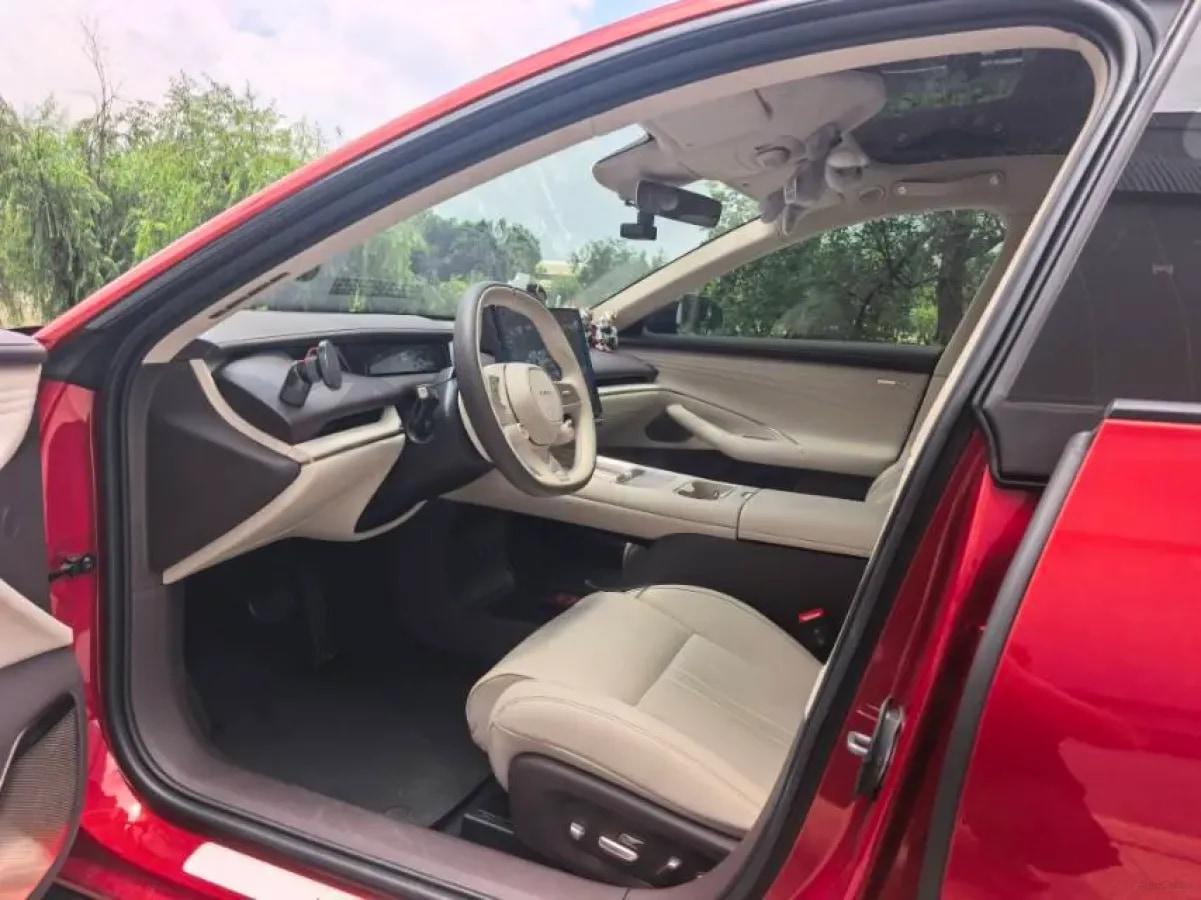 2026 Xiaomi SU7 BEV image 4