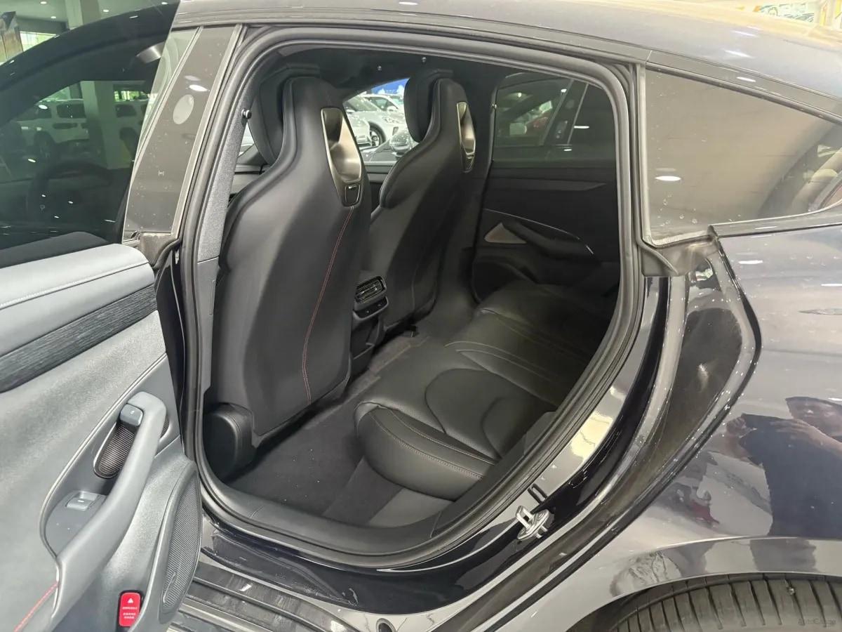 2024 Xiaomi SU7 BEV 94.3KWH image 4