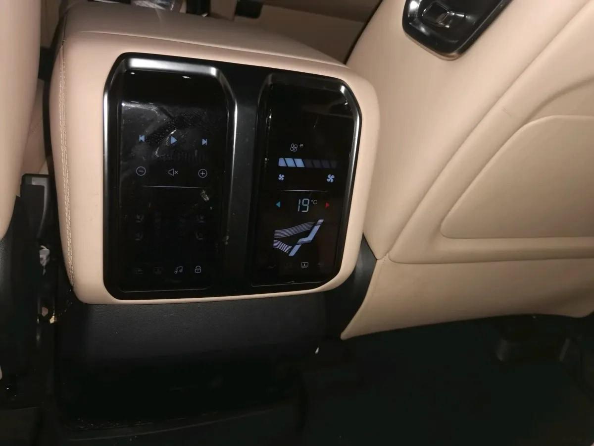 2025 Fang Cheng Bao Bao 8 2.0T 245HP L4 E-CVT PHEV 36.8KWH image 4
