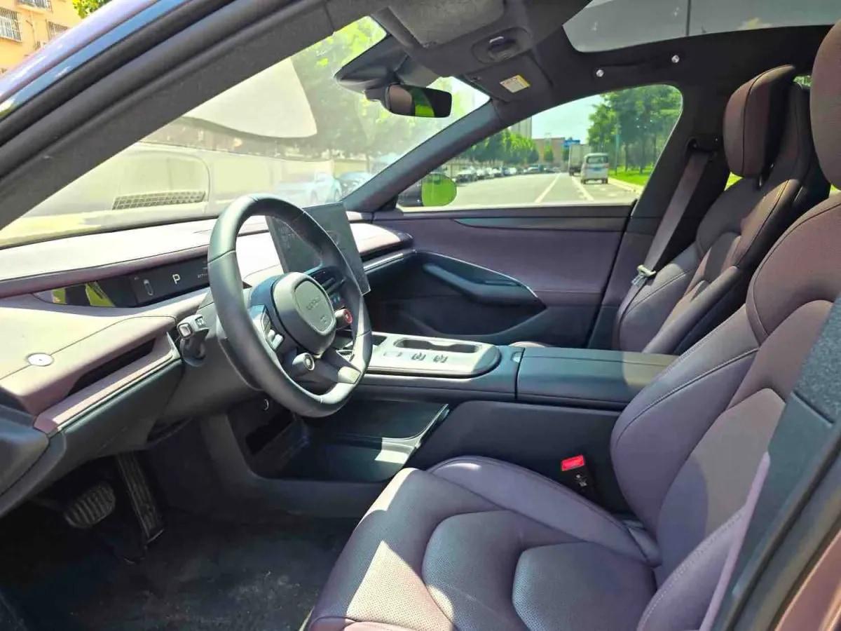 2024 Xiaomi SU7 BEV 94.3KWH image 4