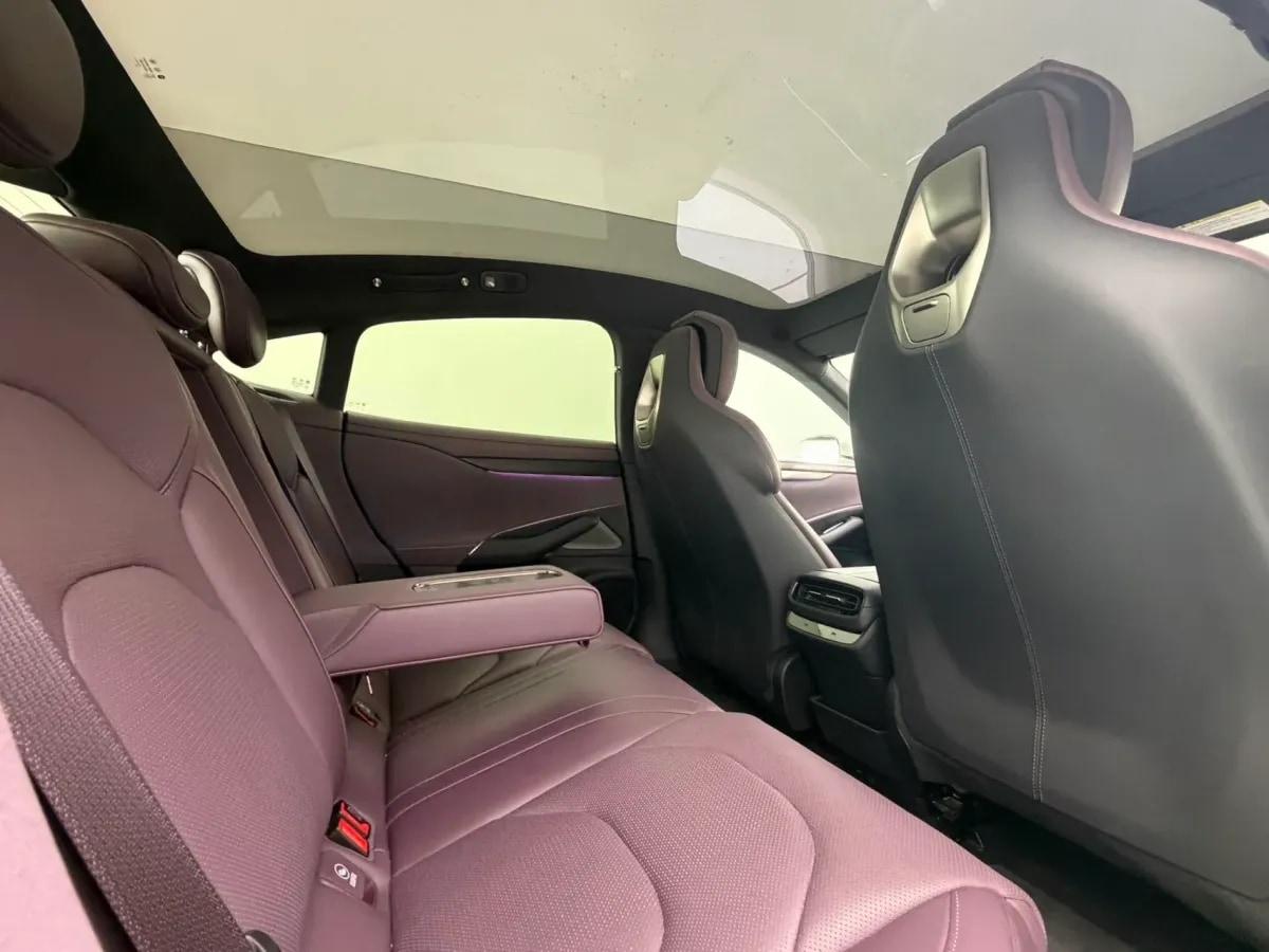 2024 Xiaomi SU7 BEV 94.3KWH 830km image 4