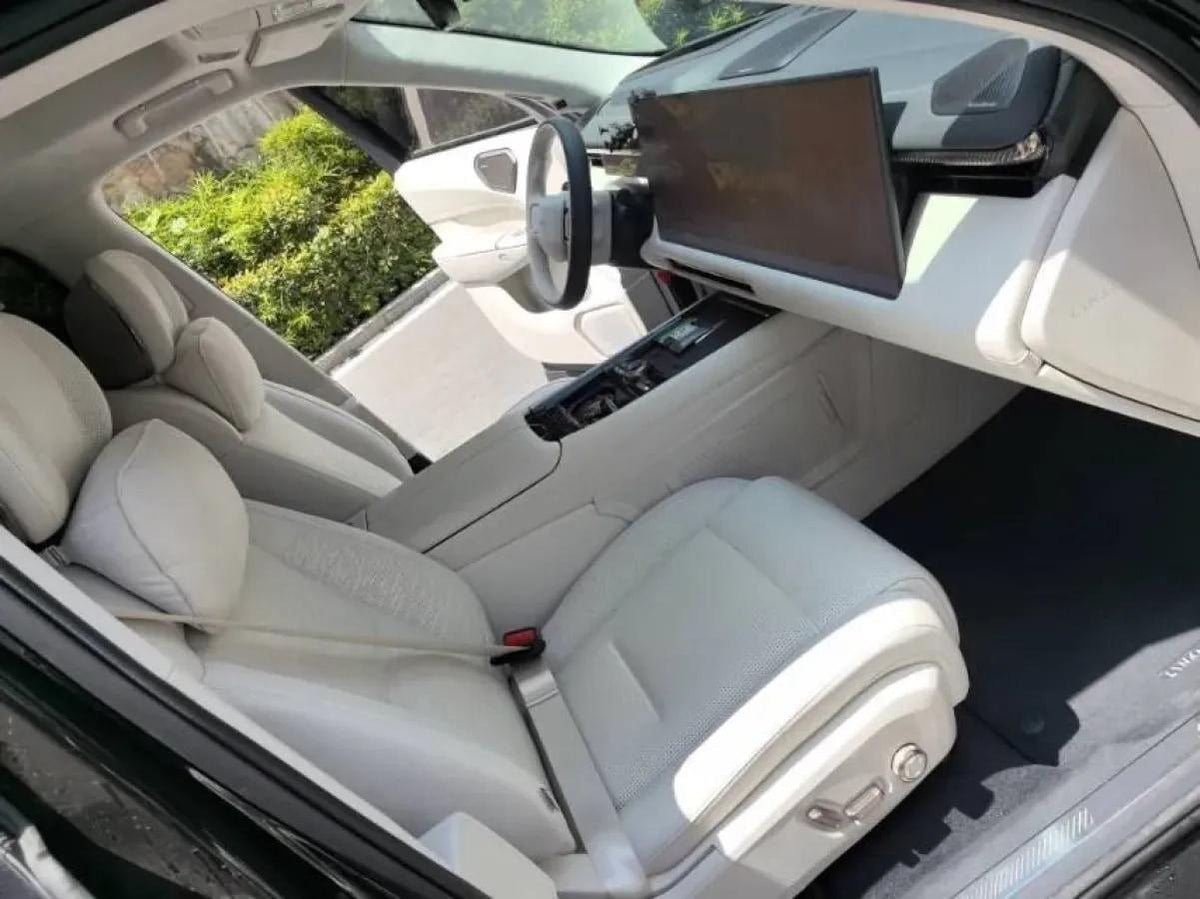 2025 LYNK&CO 900 2.0T 254HP L4 3DHT PHEV 52.38KWH 280km image 4