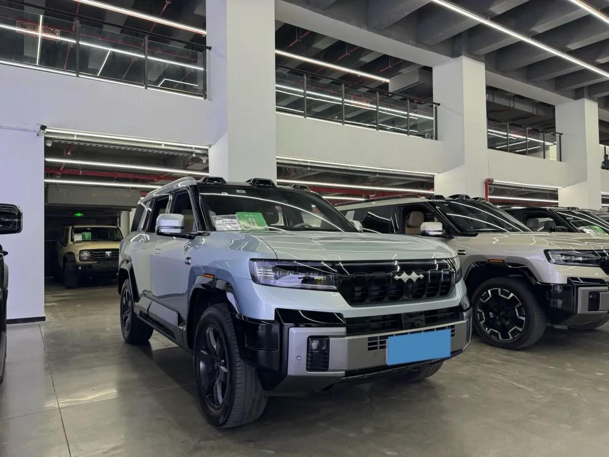 2025 Fang Cheng Bao Bao 8 2.0T 245HP L4 E-CVT PHEV 36.8KWH image 4