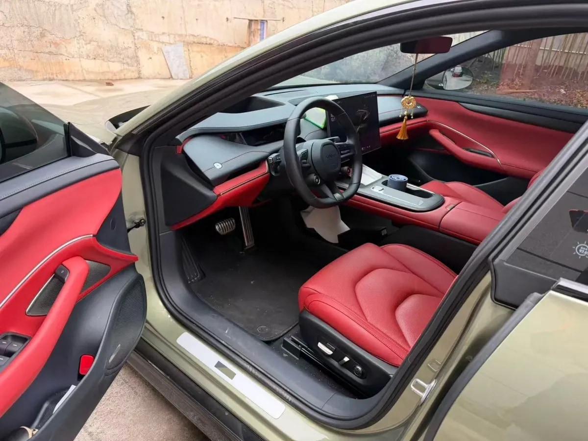 2024 Xiaomi SU7 BEV 101KWH 800km image 4