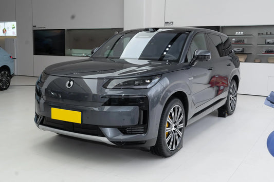 Denza N9 (2025)