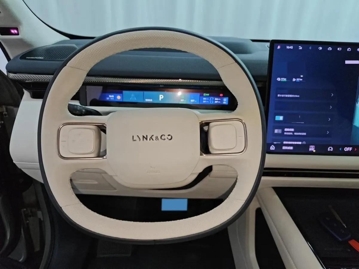 2025 LYNK&CO 900 2.0T 254HP L4 3DHT PHEV 52.38KWH 280km image 5