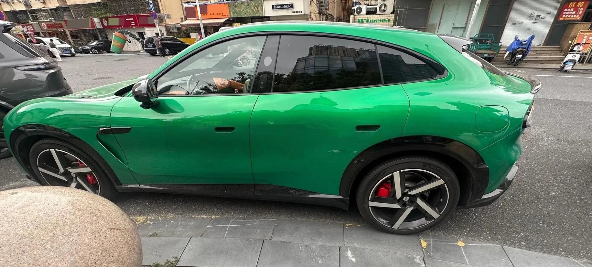 2025 Xiaomi YU7 BEV 101.7KWH 760km image 5