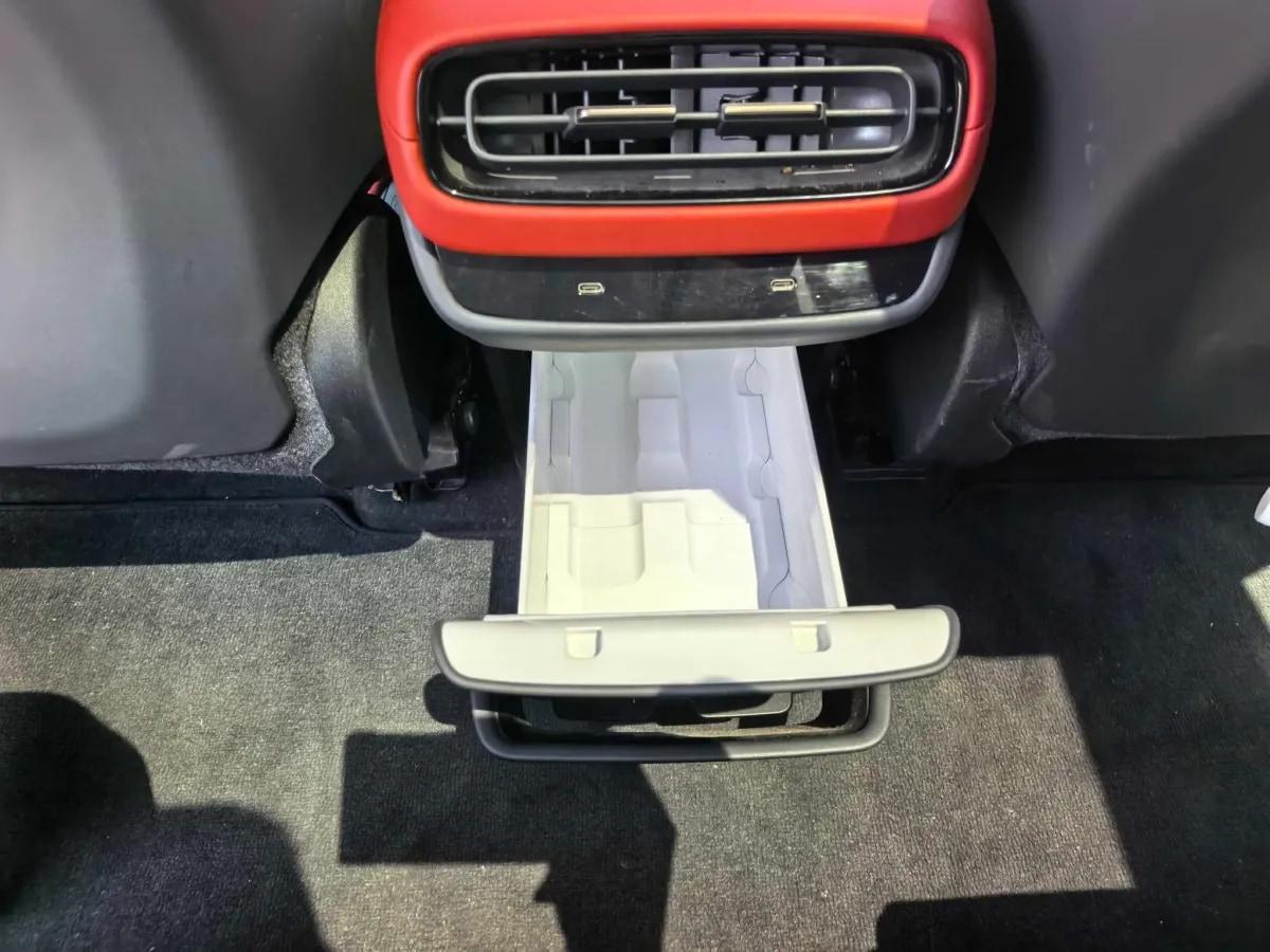 2024 Xiaomi SU7 BEV 73.6KWH image 5
